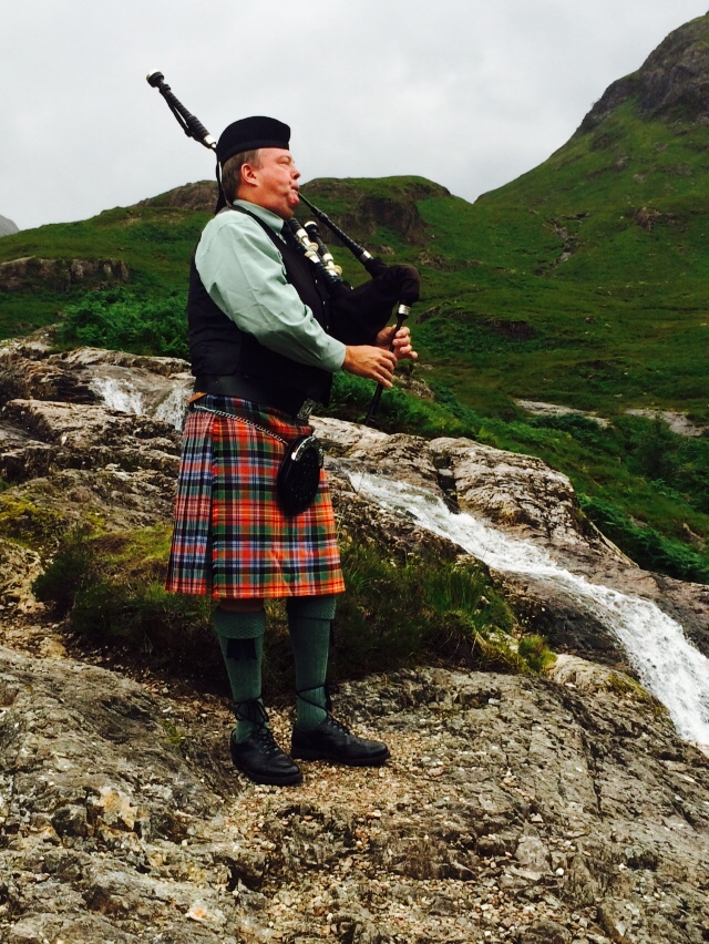 Hire Celtic Piping By Christopher Coomes - Bagpiper in Aurora, Illinois