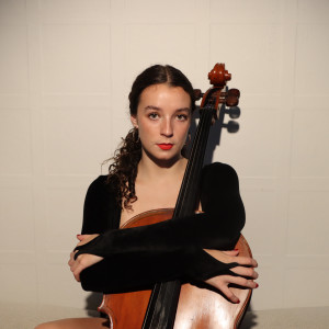 Ceridwen McCooey - Cellist in Brooklyn, New York