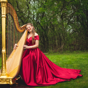 Chanah Ambuter, Harpist