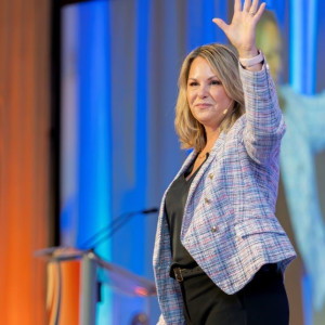 Change, Resilience and Leadership Expert - Motivational Speaker in Kansas City, Missouri