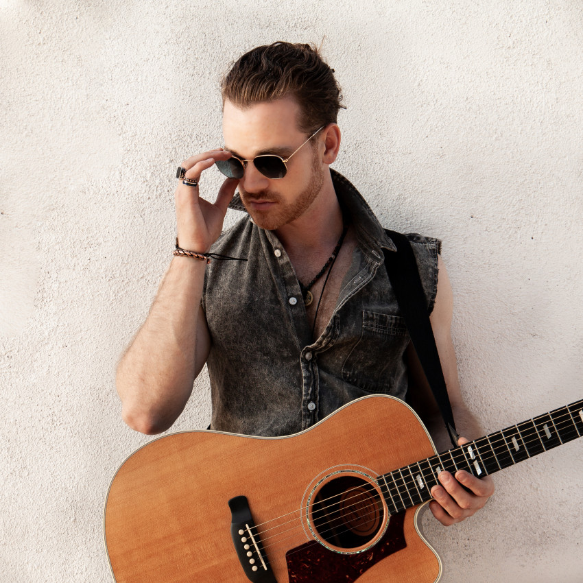 Hire Chase Bell Singing Guitarist in Los Angeles, California