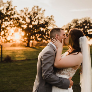 Chasing Moments Photography - Photographer / Wedding Photographer in Lakeland, Florida