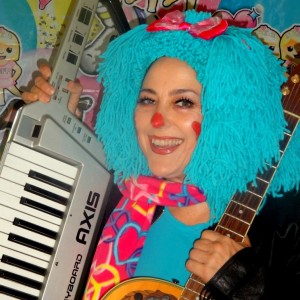 Chickabilly Chick Rocks Kids Music Show - Clown in Portland, Oregon