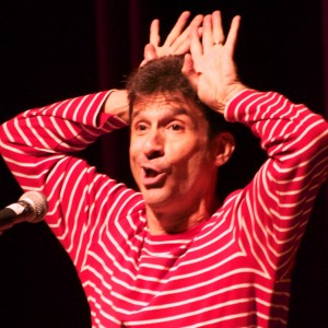 Chris Fascione:  Juggling Funny Stories! - Storyteller in Oak Park, Illinois