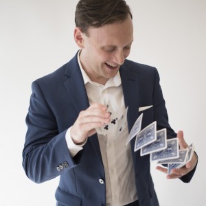 Chris Herrick Magic - Corporate Magician / Trade Show Magician in Boston, Massachusetts