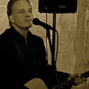 Chris Herriges - Singing Guitarist in St Paul, Minnesota
