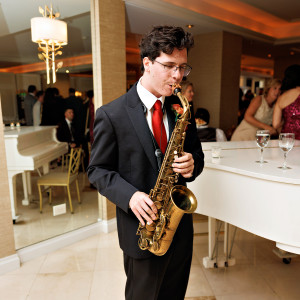 Chris Polloni - Saxophone Player in Los Angeles, California