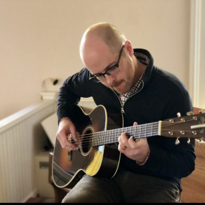 Chris Weiss - Singing Guitarist / Ukulele Player in Lexington, Kentucky