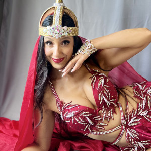 Christina - Belly Dancer in Makawao, Hawaii