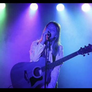Christina Whisman - Singing Guitarist in Fishers, Indiana
