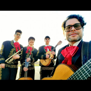 Cielito Lindo - Mariachi Band in Chicago, Illinois