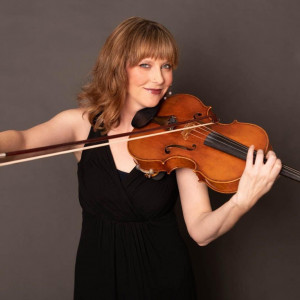 Claire Kane Whitcomb - Violinist / Strolling Violinist in Hendersonville, Tennessee