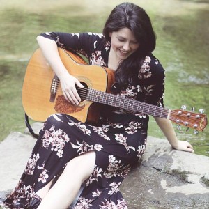 Claire Kelly - Singing Guitarist / Wedding Musicians in Nashville, Tennessee