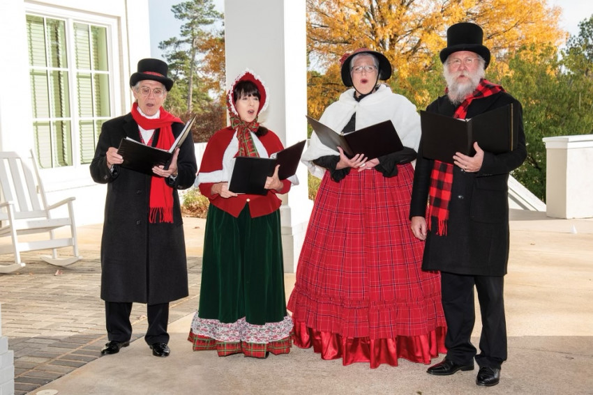 Gallery photo 1 of Classic City Carolers