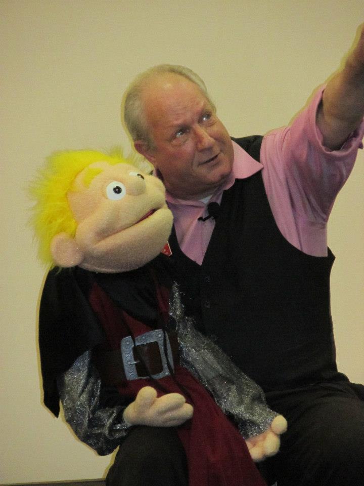 Hire Cliff Patton Magician/Ventriloquist Children’s Party Magician in
