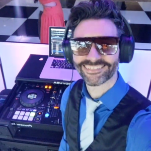 Cloud 9 Entertainment - Mobile DJ in Austin, Texas