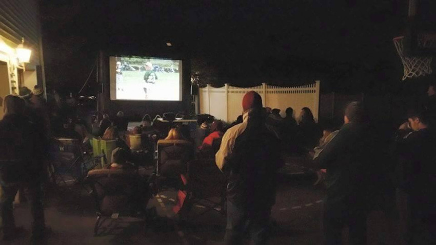 Gallery photo 2 of Coastal Cinema 2 U !!