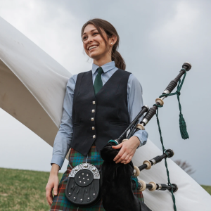 Colleen Curry, Bagpiper - Bagpiper in East Greenbush, New York