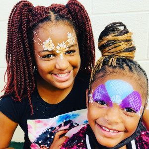 Colorful smiles - Face Painter in Orland Park, Illinois