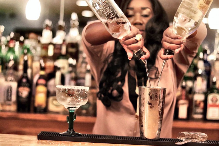 Hire Columbus Cocktails MBS Bartender in Columbus, Ohio