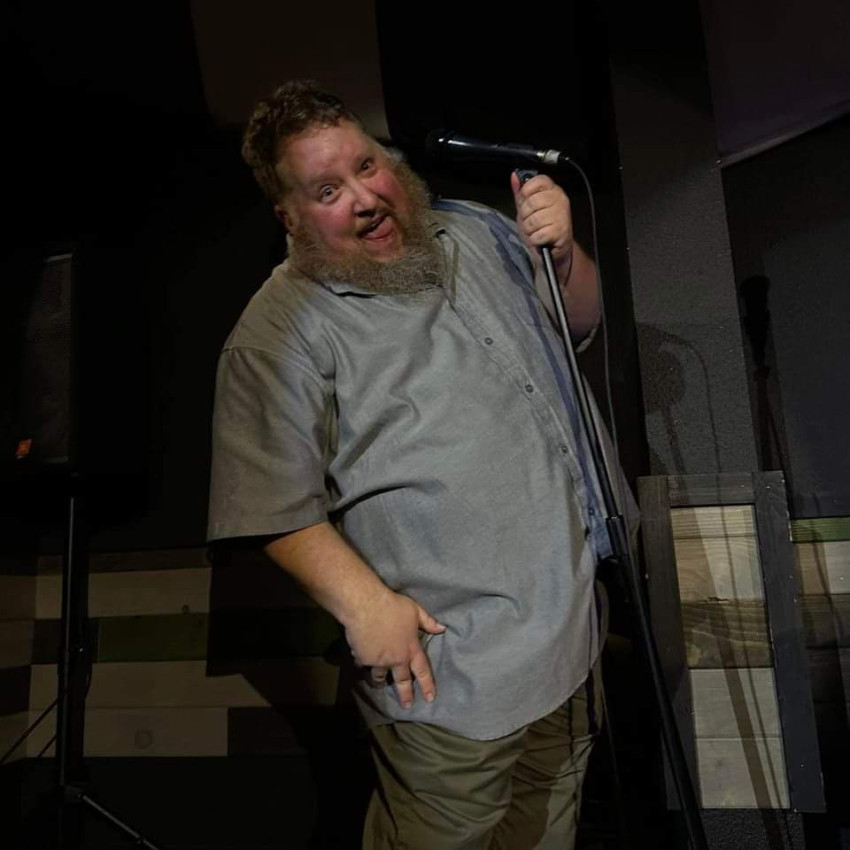 Gallery photo 1 of Comic Nate Ford