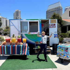 Con Todo Fruteria - Food Truck / Outdoor Party Entertainment in San Diego, California