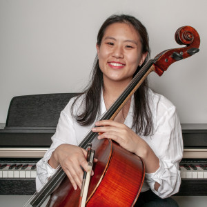 Crystal Kim, Cellist - Cellist / Wedding Musicians in Montreal, Quebec