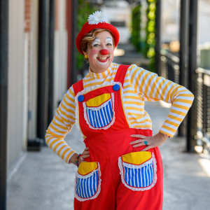 Cyndi Dee - Balloon Twister / Clown in Dayton, Ohio
