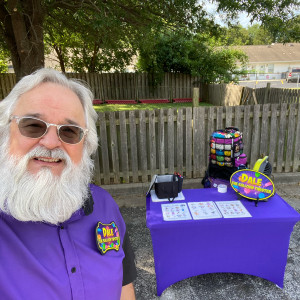 Dale the Balloon Twister - Balloon Twister in Lawrence, Kansas