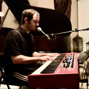 Dan Waters Solo Musician - Singing Pianist in Beaumont, Texas
