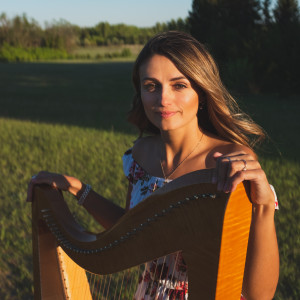 Dana Kowalsky - Harpist / Wedding Musicians in Kelowna, British Columbia