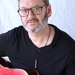 Darren Bailey - Singing Guitarist in Oshawa, Ontario