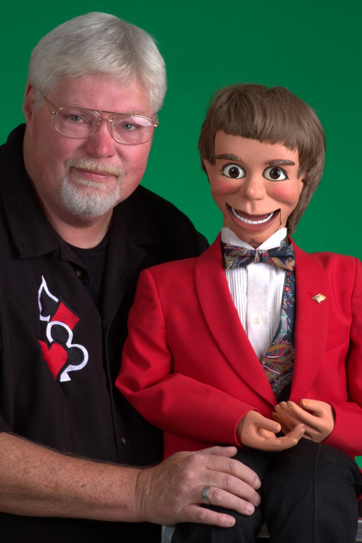 Hire Bill DelMar Crowe Comedy Magician in Evansville, Indiana