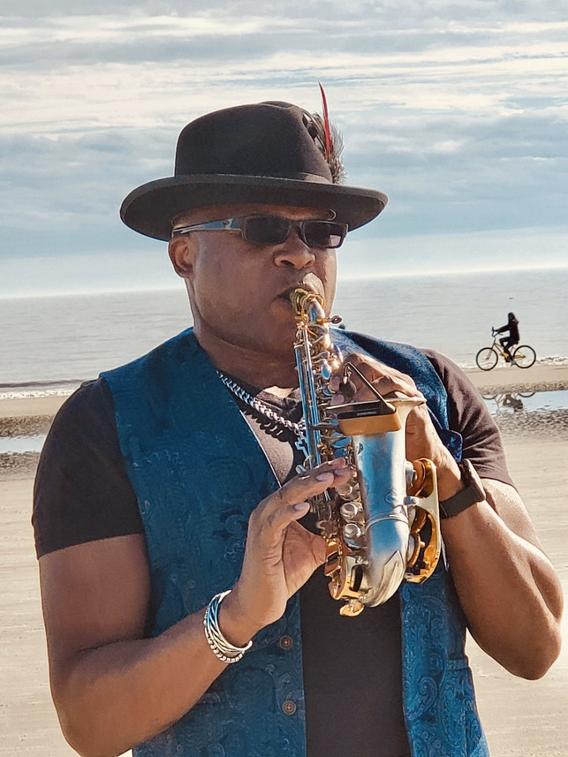 Hire David Solomon Morrow vs David Morrow Saxophone Player in Atlanta