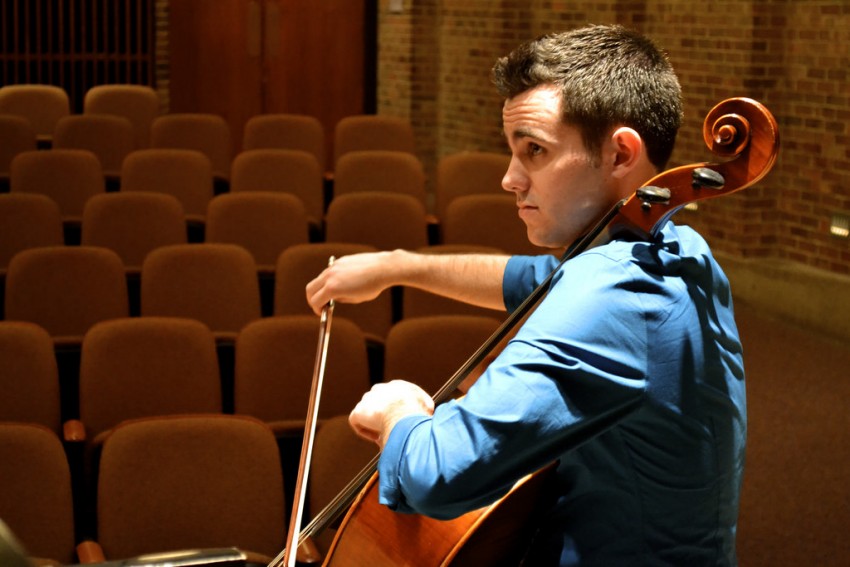 Gallery photo 1 of David Sands, cellist