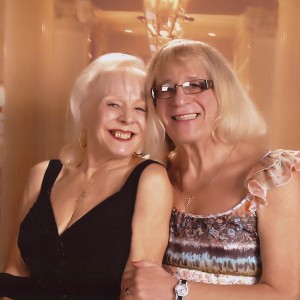 Deb and Francine Sinatra Show - Singing Group / Jazz Singer in Westville, New Jersey