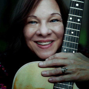 Debbie Henning - Singing Guitarist in Bethany, Oklahoma