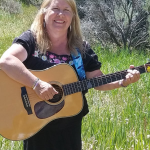 Dee Fleming, vocalist, guitarist, pianist - Singing Guitarist / Pianist in Kalispell, Montana