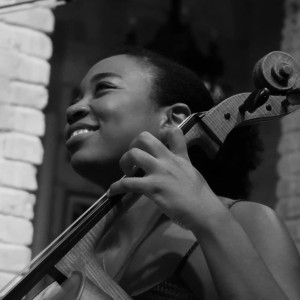 Denise Hernandez - Cellist in Minneapolis, Minnesota