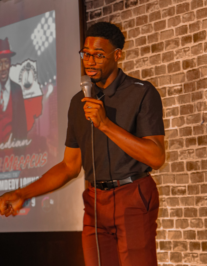 Gallery photo 1 of Dexter Givens Comedian