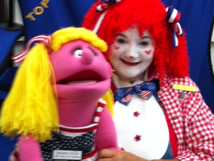 Gallery photo 1 of Dimples the Clown