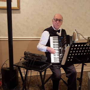Music by John Lolli - Accordion Player in Vineland, New Jersey