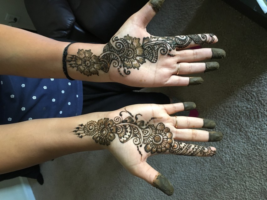 Gallery photo 1 of Bay Area Henna and Face Painting