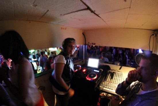 Gallery photo 2 of DJ Dom/Ariel