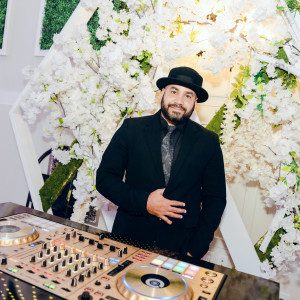 DJ Flash - Wedding DJ in Orlando, Florida