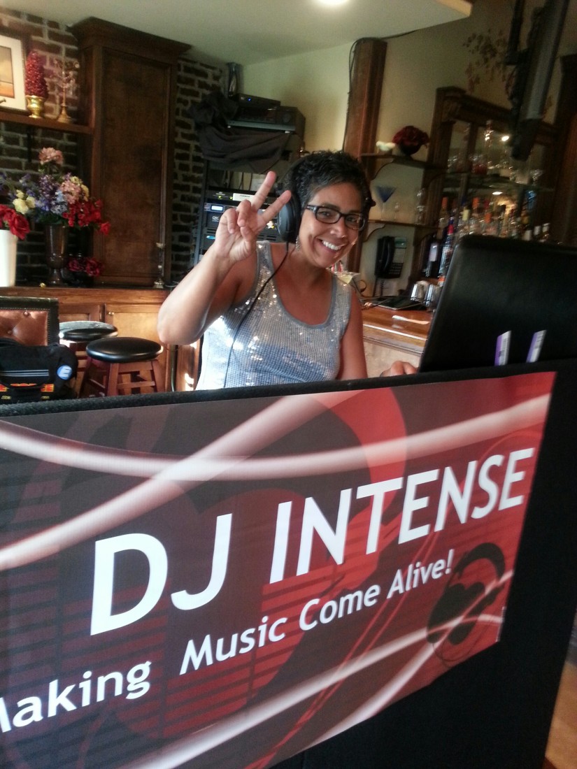Gallery photo 1 of DJ Intense