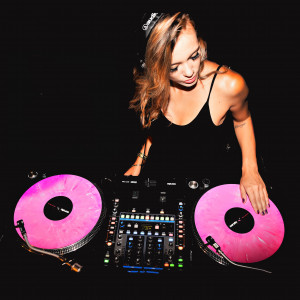 Katrina Essence - DJ / Corporate Event Entertainment in Long Beach, California