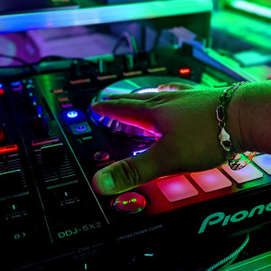 DJ Power Mix - Mobile DJ / Outdoor Party Entertainment in San Antonio, Texas