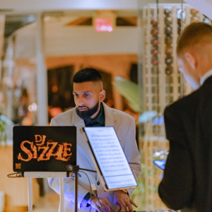 Dj Sizzle - DJ / Prom DJ in Toronto, Ontario