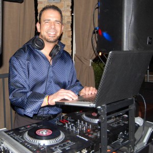 Dj Tinips - Mobile DJ in Corona, California